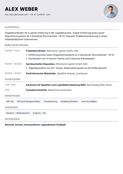Vorschau der tabellarischen Lebenslauf-Vorlage mit Zeitleiste links und Stationen rechts